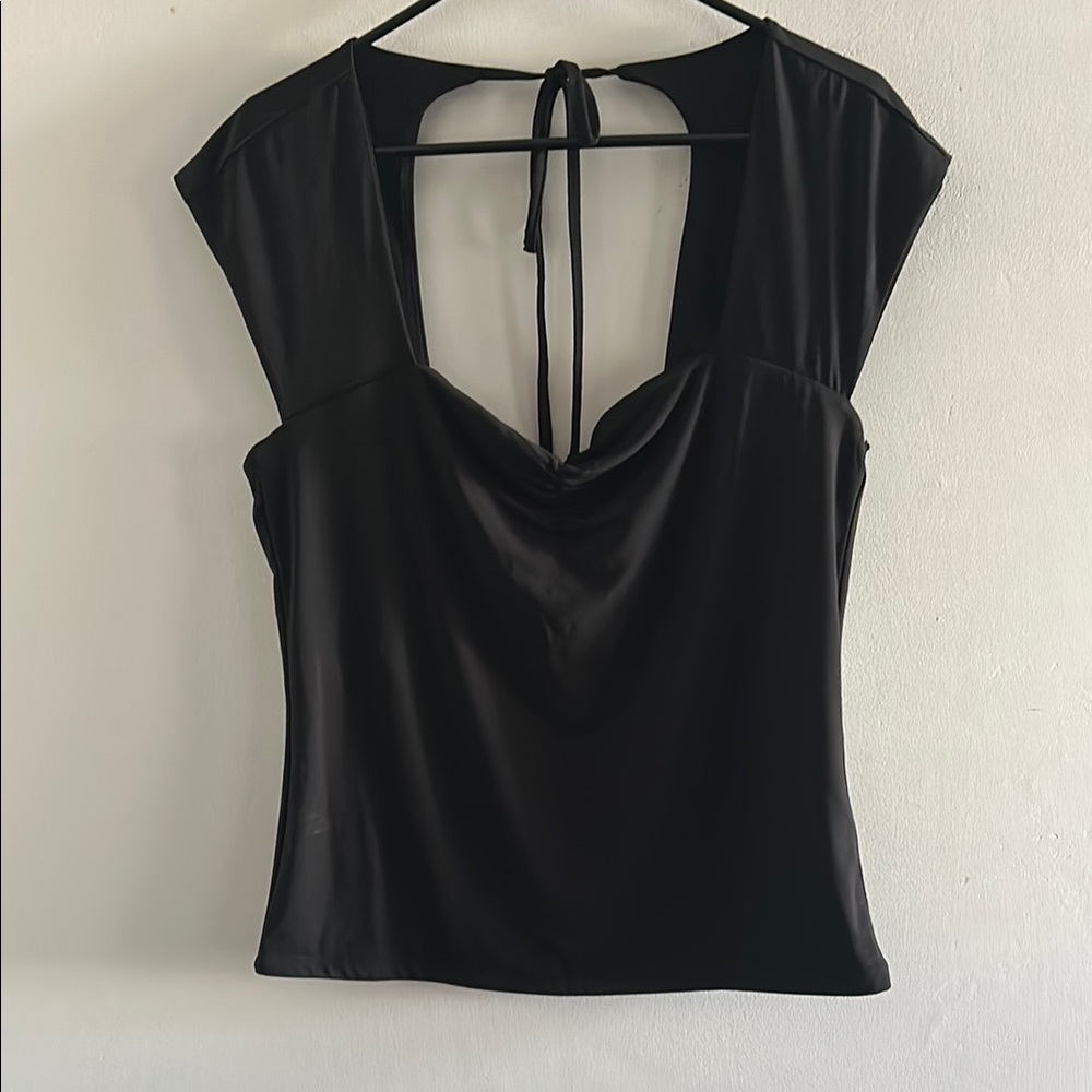 Urban Nation, Women’s size 1X Black Women's Top
